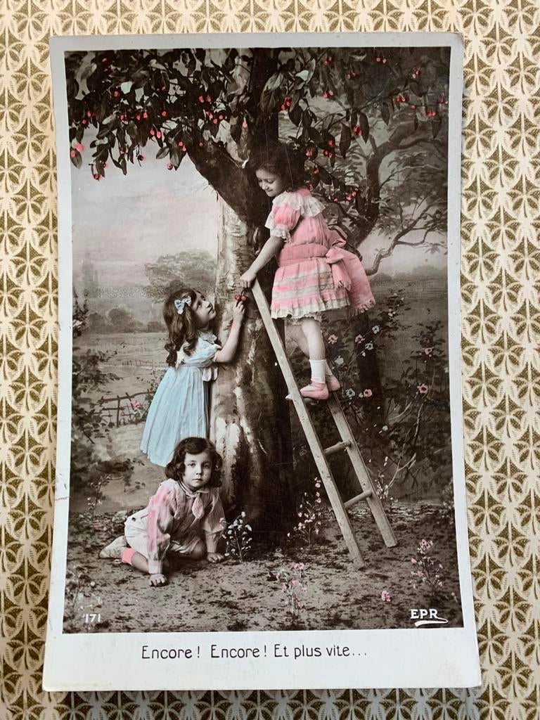 Encore! Encore! Et plus vite … - kersen plukken, Ophalen of Verzenden, Voor 1920, Gelopen, Kinderen