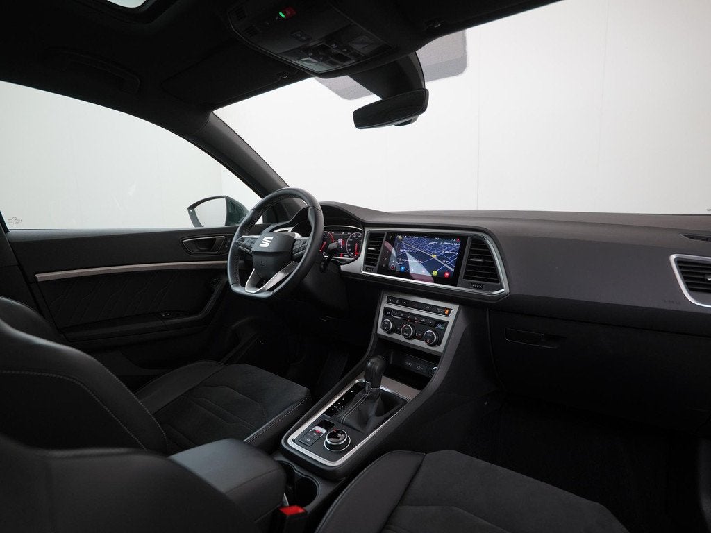 SEAT Ateca 1.5 TSI Xperience DSG | Panoramadak | Beats Audio, Auto's, Seat, 12 maanden, 4 cilinders, Bedrijf, 1316 kg