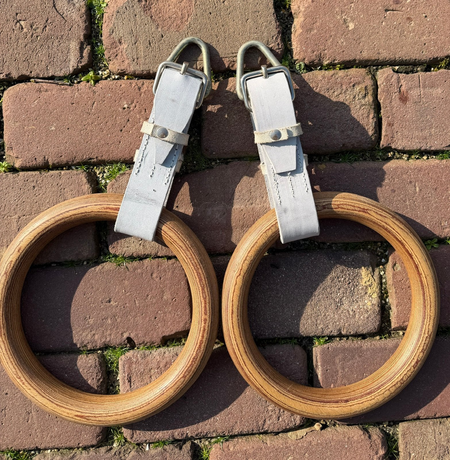 Vintage turnringen met riempje, Sport en Fitness, Ophalen of Verzenden, Gebruikt, Materiaal