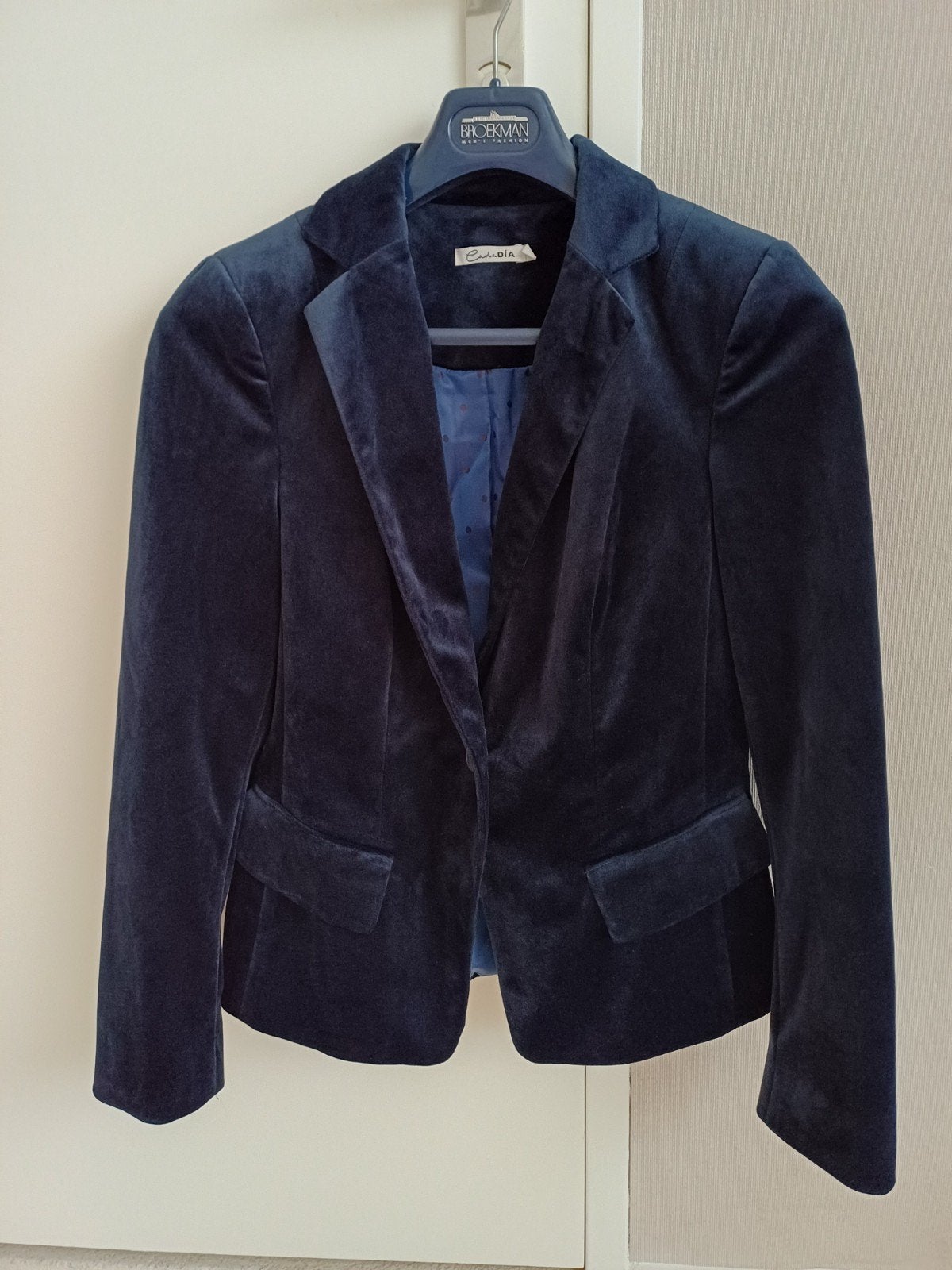 Donkerblauw fluweel colbert maat 36, Kleding | Dames, Blauw, Ophalen of Verzenden, Zo goed als nieuw, Cadadia