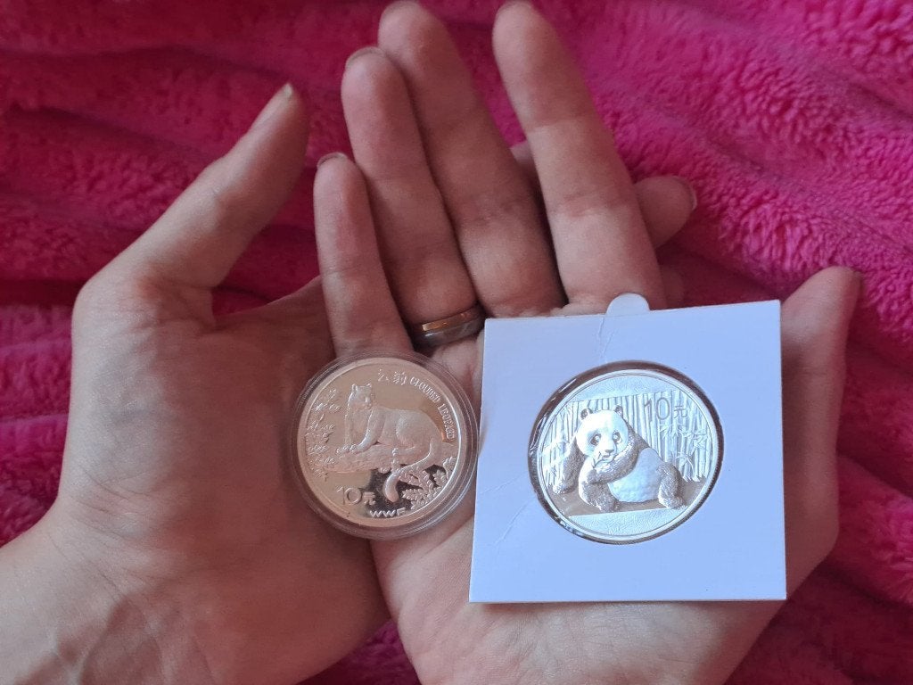 Munten China – 10 Yuan – Zilver – Panda en Luipaard  – Proof, Postzegels en Munten, Munten | Azië, Ophalen of Verzenden, Oost-Azië