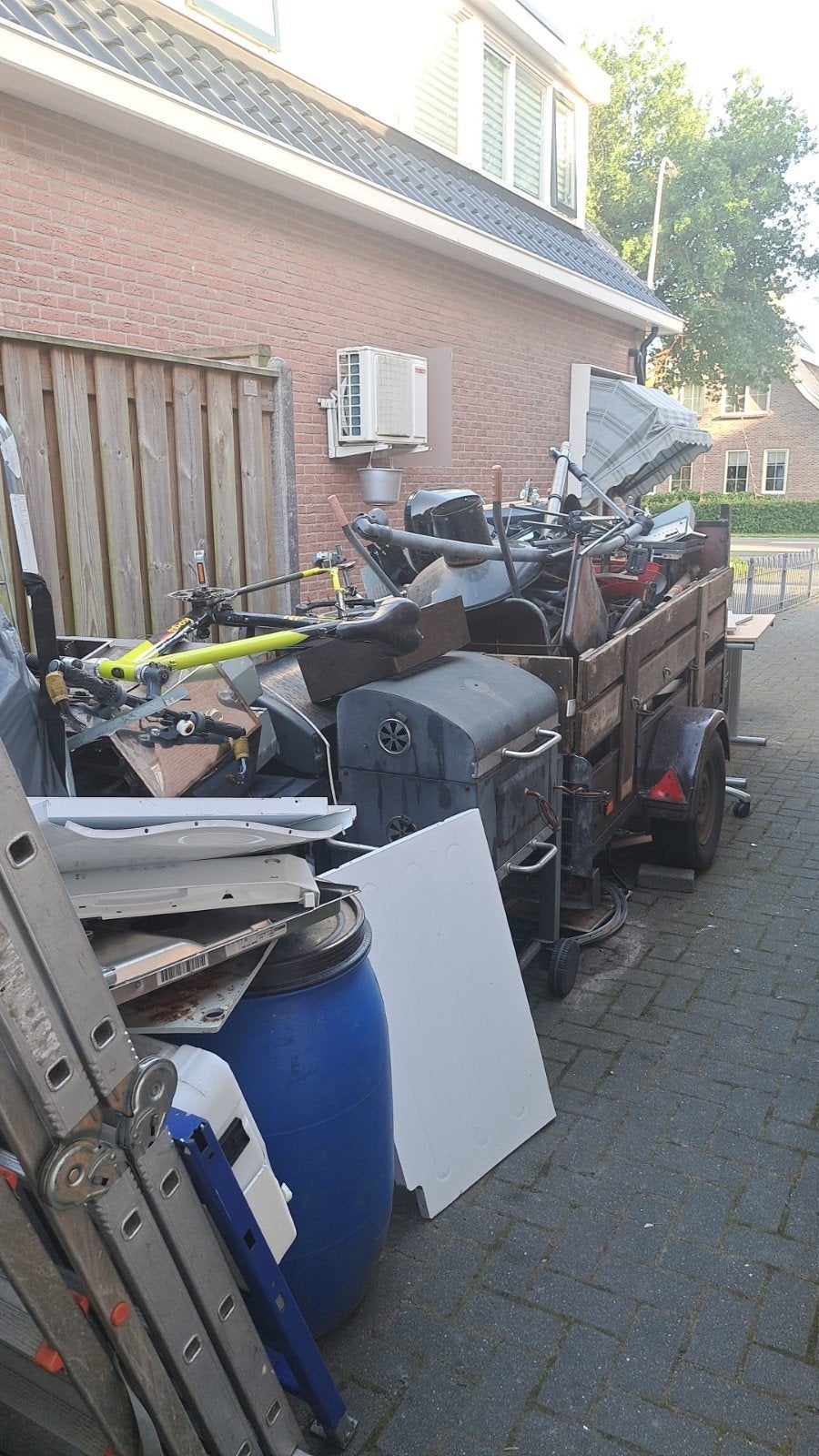 Gratis Ophaalservice: Metalen, Fietsen & Elektronica (+/- 50, Ophalen