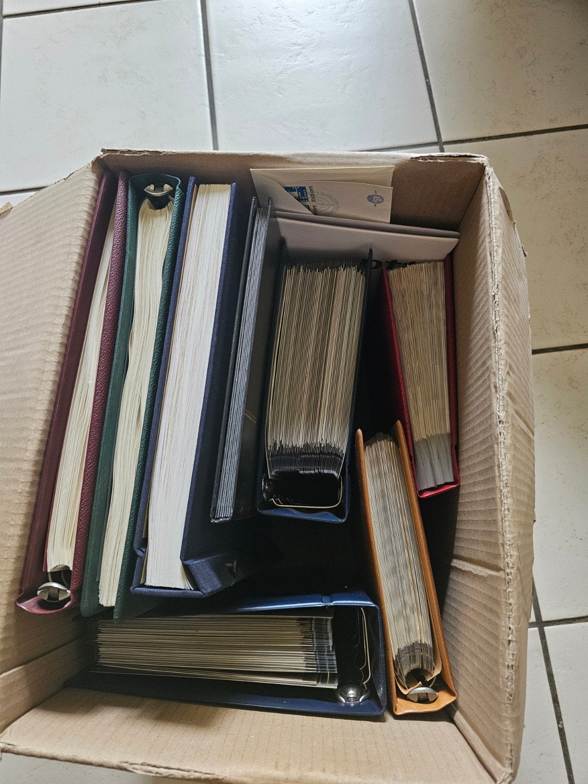 Postzegelverzameling, Ophalen, Nederland en Buitenland