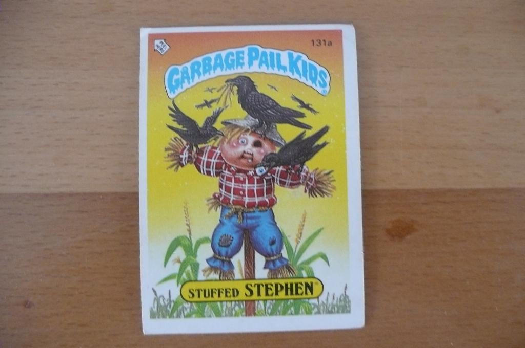Garbage Pail Kids Derde serie UK nummer 131a(117), Hobby en Vrije tijd, Stickers en Plaatjes, Ophalen of Verzenden, Plaatje