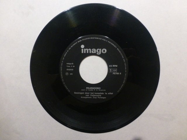 Feijenoord 1e elftal. Feijennoord. / Feijenoord- A.C. Milaan, Ophalen of Verzenden, Gebruikt, 7 inch, Nederlandstalig