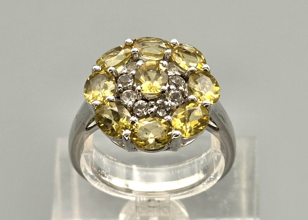 Vintage ring met gele citrien en witte topaas. 2026/522, 18 tot 19, ., Geel, Ophalen of Verzenden
