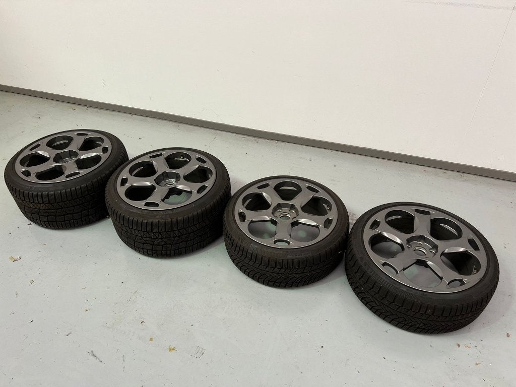 Set 19 inch Lamborghini Gallardo velgen met winterbanden, Velg(en), Winterbanden, 235 mm, Ophalen