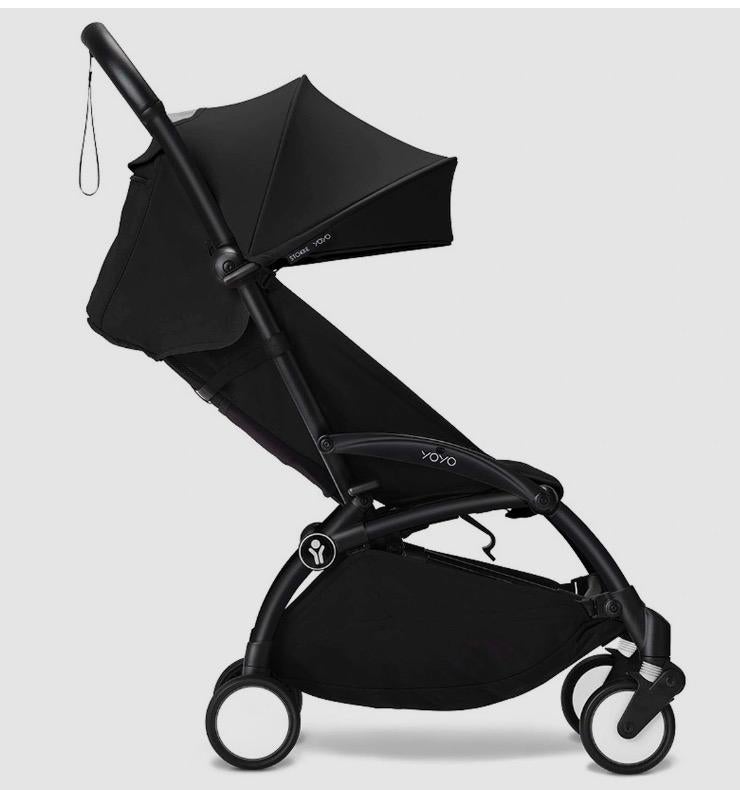 Stokke YoYo 3 zwart frame zwarte bekleding + reistas, Ophalen of Verzenden, Zo goed als nieuw, Overige merken, Verstelbare rugleuning