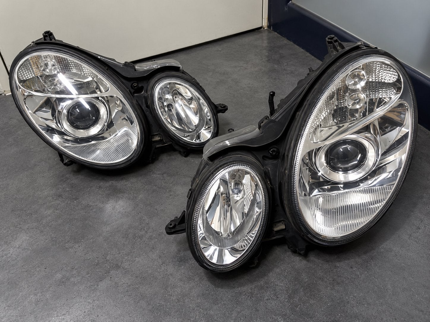 Mercedes W211 LED koplampen ✅ E-Klasse, Ophalen of Verzenden, Gereviseerd, Mercedes-Benz