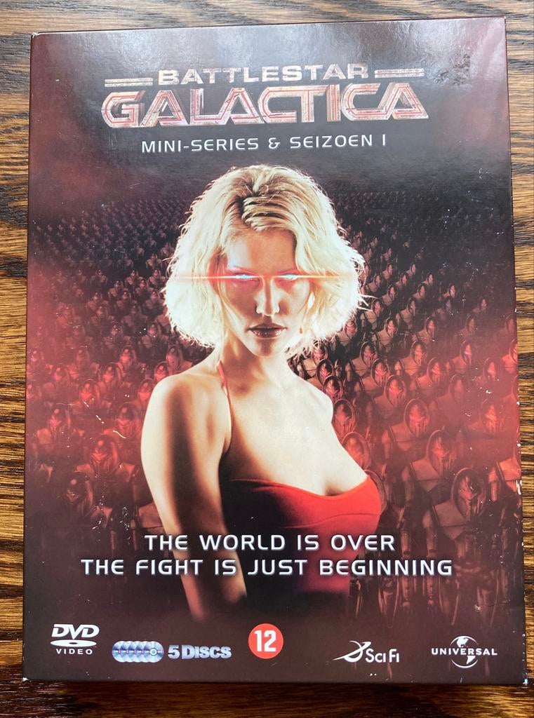 Battlestar Galactica Mini-Series & Seizoen 1 DVD Boxset, Boxset, Ophalen of Verzenden, Zo goed als nieuw, Science Fiction
