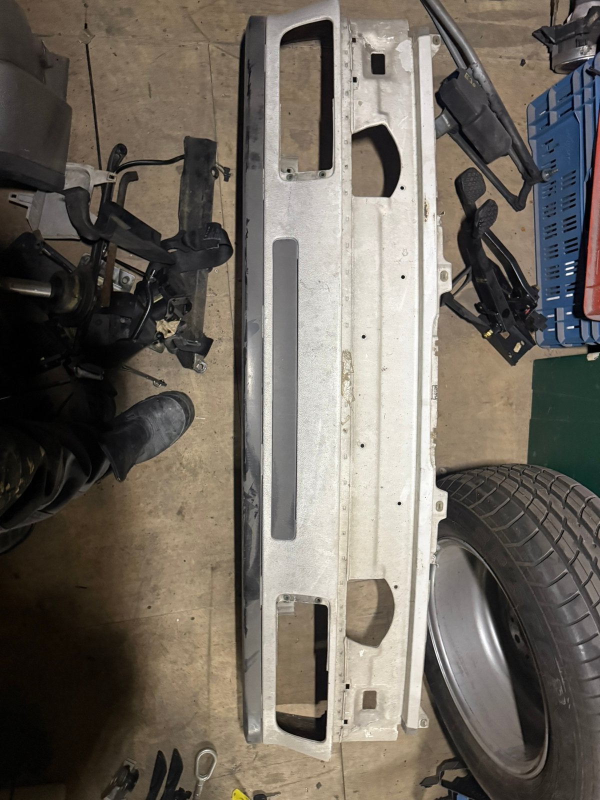 Bmw e30 type 2. Keienvanger front, Ophalen, Gebruikt, Voor, Bumper