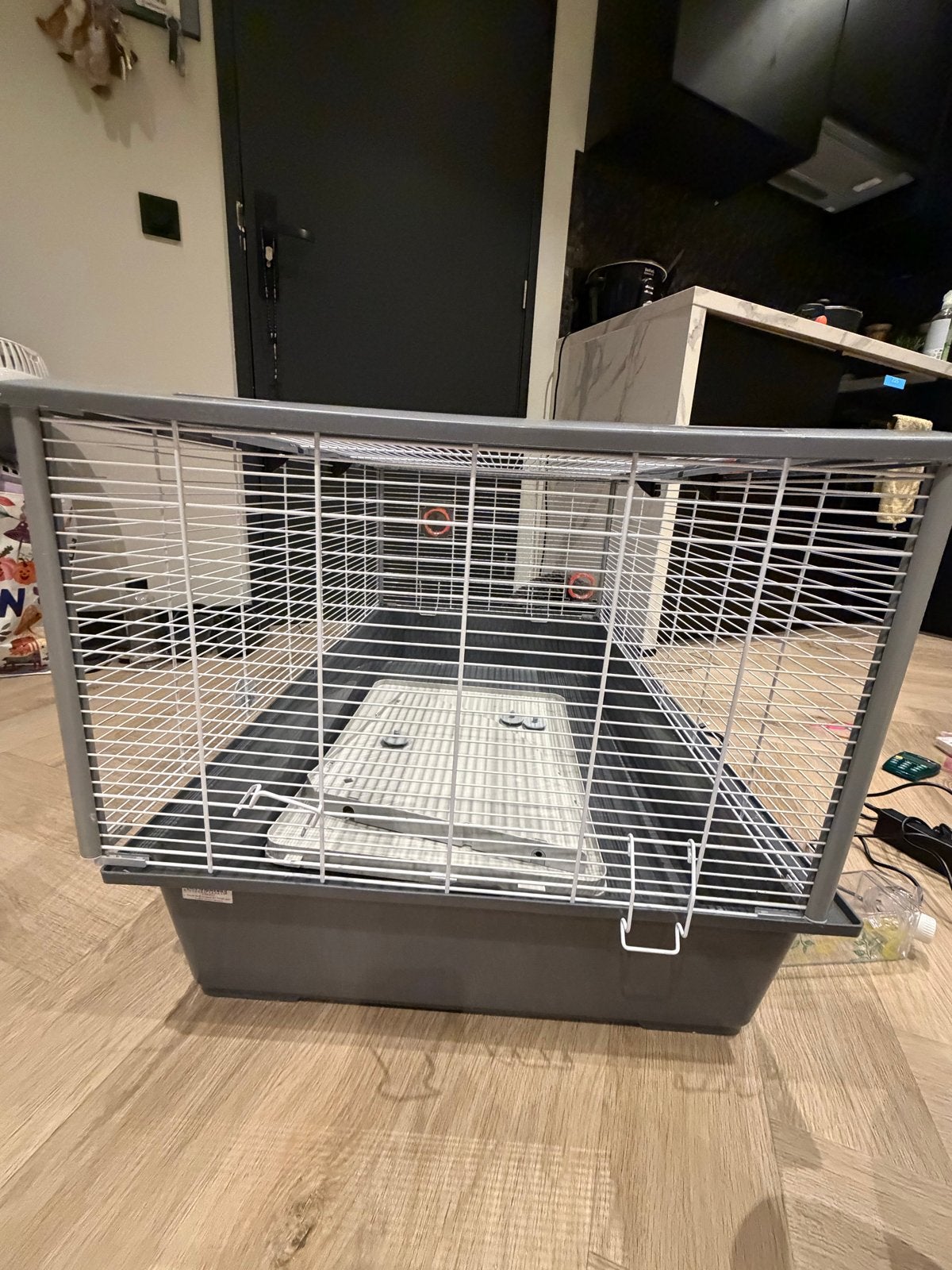 Hamster kooi, Ophalen