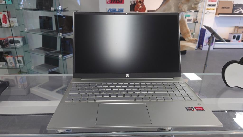 HP Pavilion 15-EH3840ND Laptop Zilver AMD Ryzen 5/16gb/512gb, Gebruikt, Tilburg, HP Pavilion, Info@kingcashshoptilburg.nl