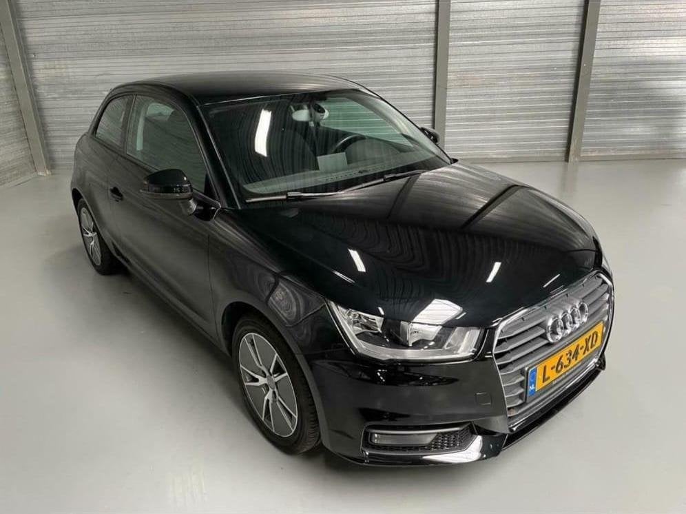 Audi A1 1.4TFSI SPORT 92KW H6 EU6 2015 Zwart metallic, Auto's, Audi, Voorwielaandrijving, A1, 4 cilinders, 4 stoelen