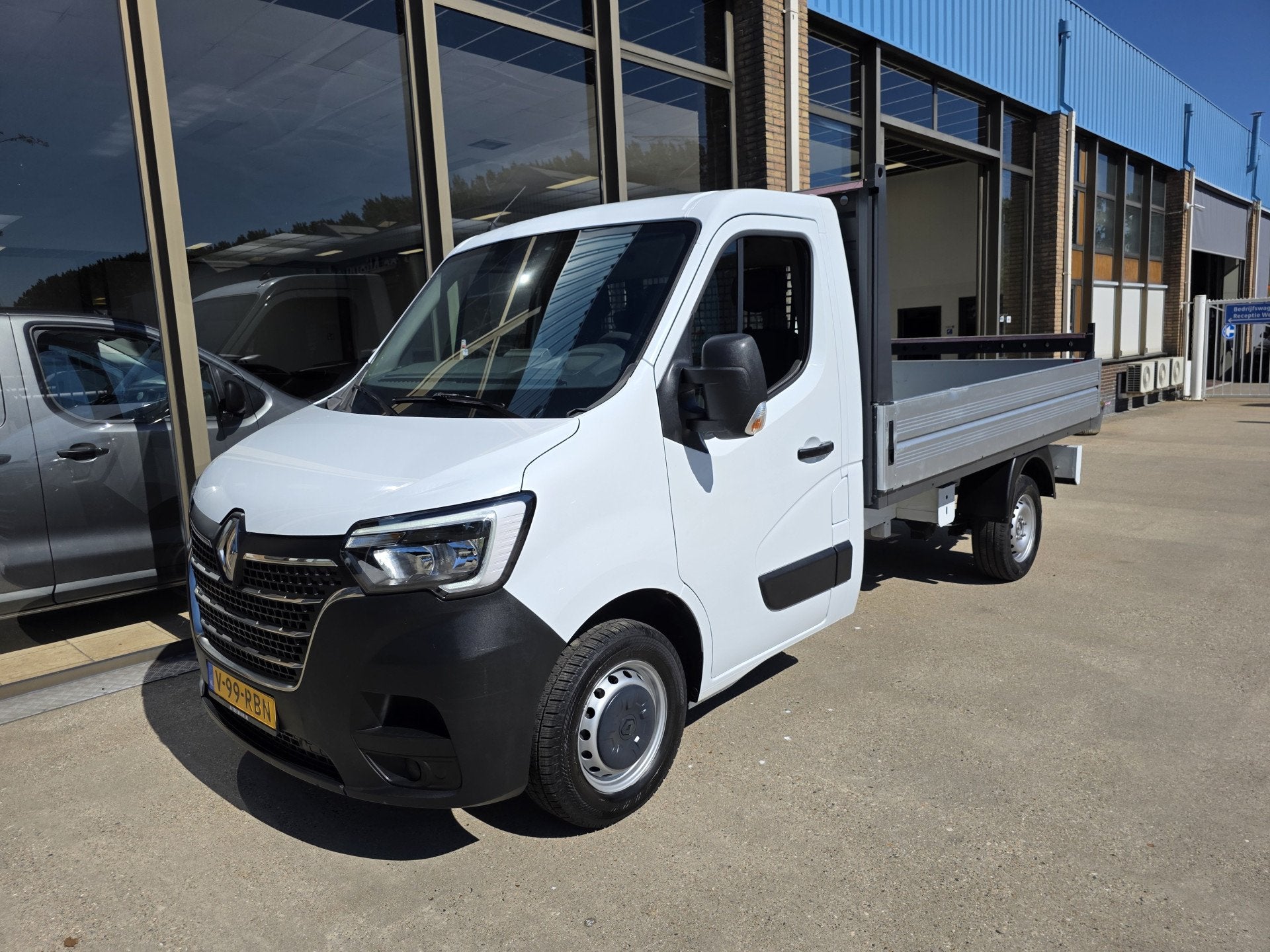Renault Master T35 2.3 dCi 136Pk Open laadbak / Pick-up Airc, Voorwielaandrijving, Gebruikt, 4 cilinders, Renault