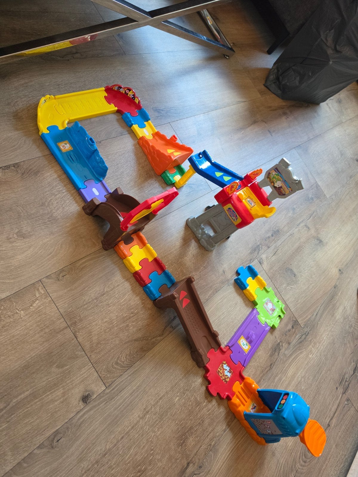 toet toet auto stuntpark, Kinderen en Baby's, Ophalen, 2 tot 4 jaar