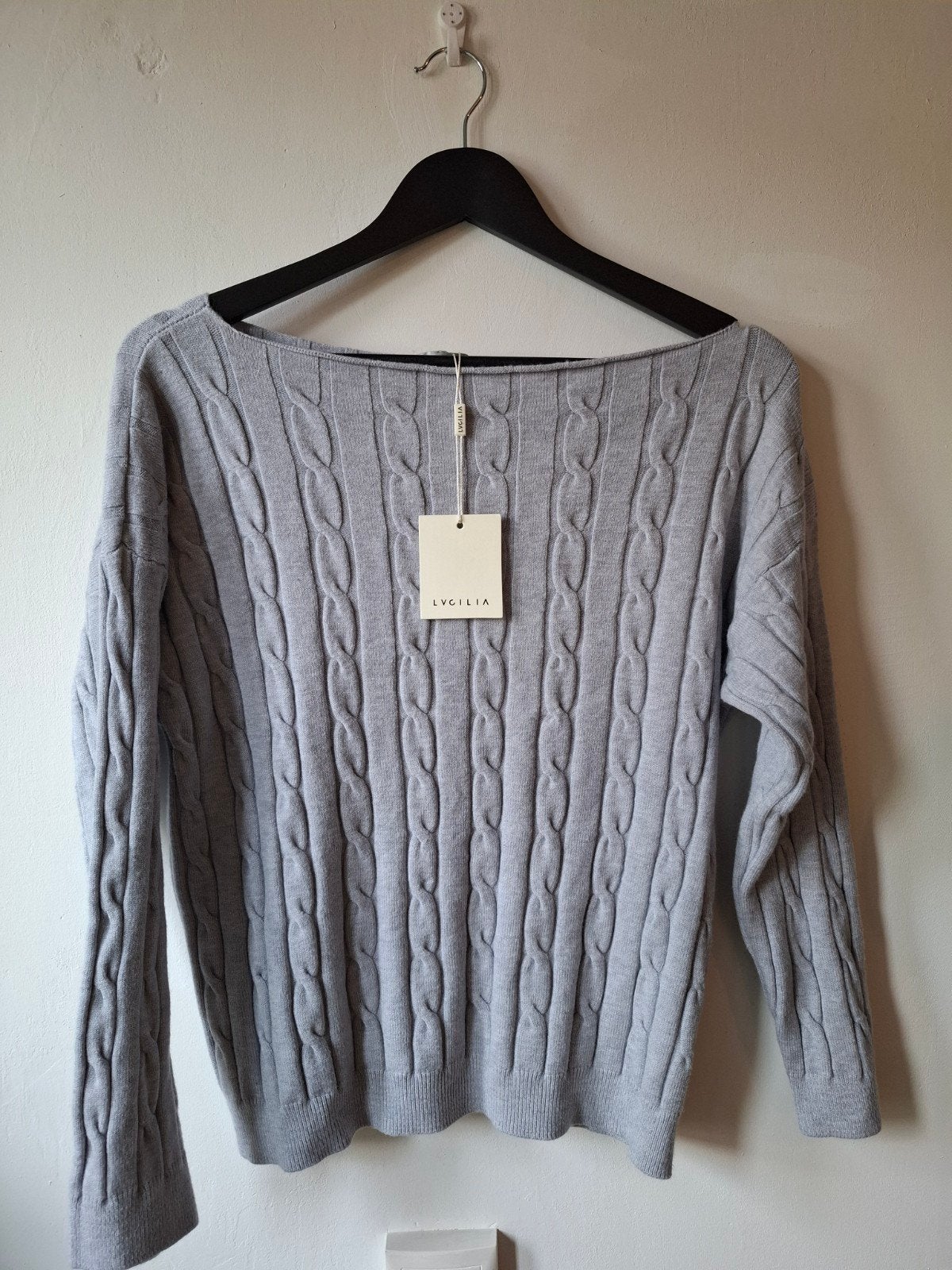 Partij 8 Lvcilia wintertruien/vesten Universele maat t/m 38, Kleding | Dames, Maat 38/40 (M), Lvcilia, Beige, Lvcilia