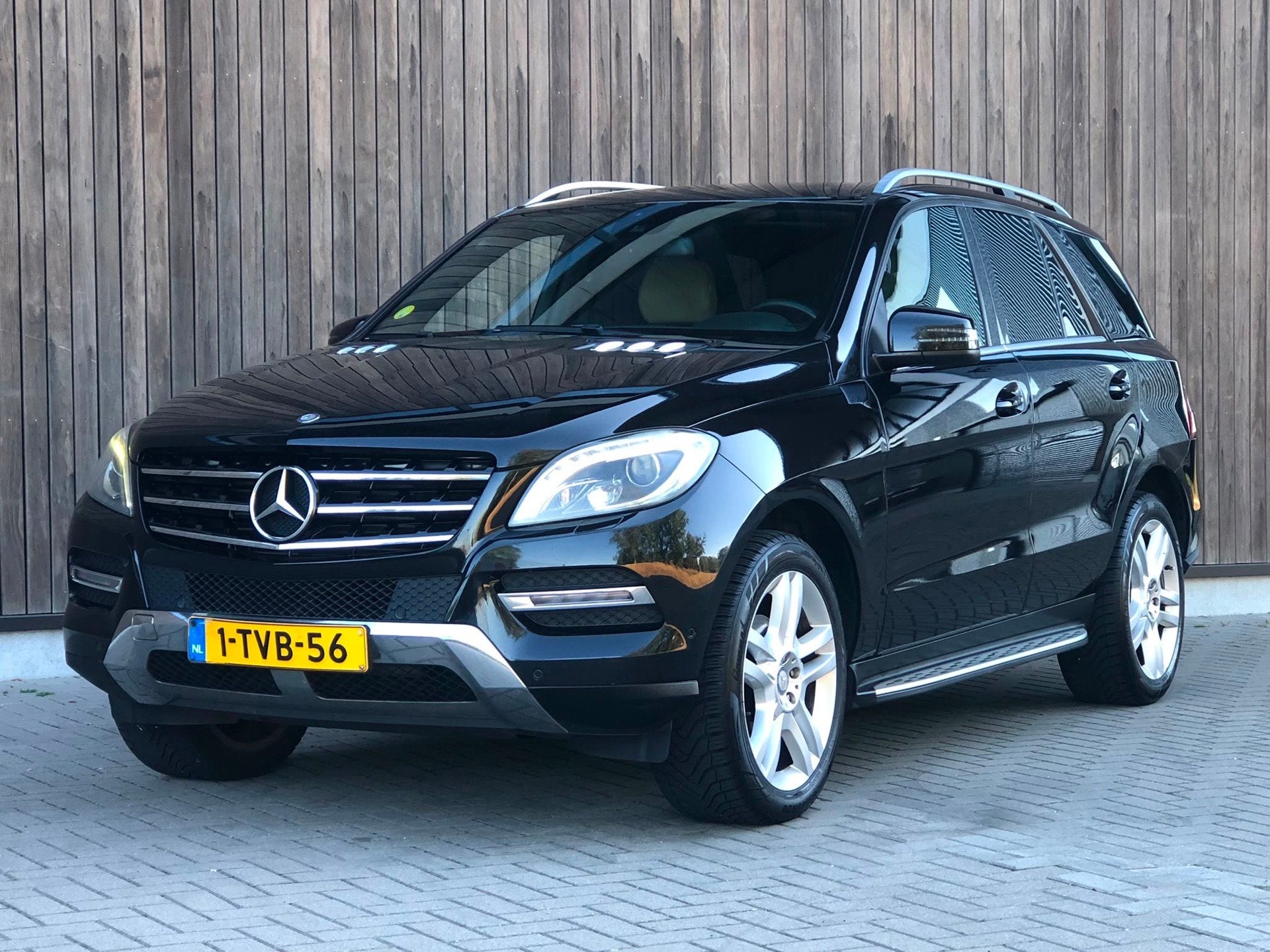 Mercedes-Benz M-klasse 350 BlueTEC / Trekhaak / Elek. stoele, Automaat, 15 km/l, Gebruikt, Leder