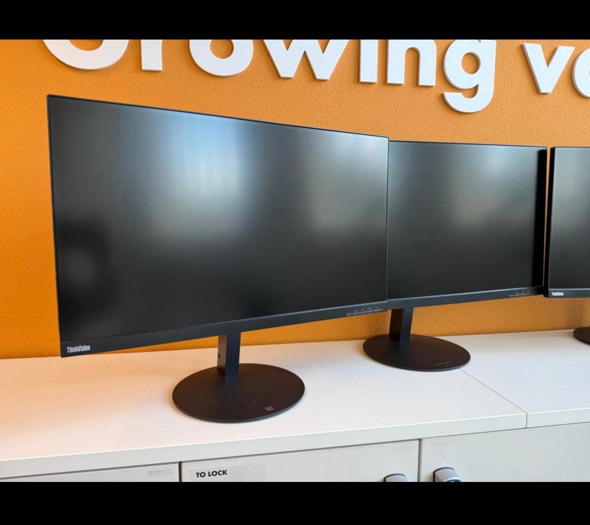 Lenovo ThinkVision P27h-10 27” QHD USB-C Docking Monitor, Computers en Software, Monitoren, Gaming, Kantelbaar, Ophalen of Verzenden