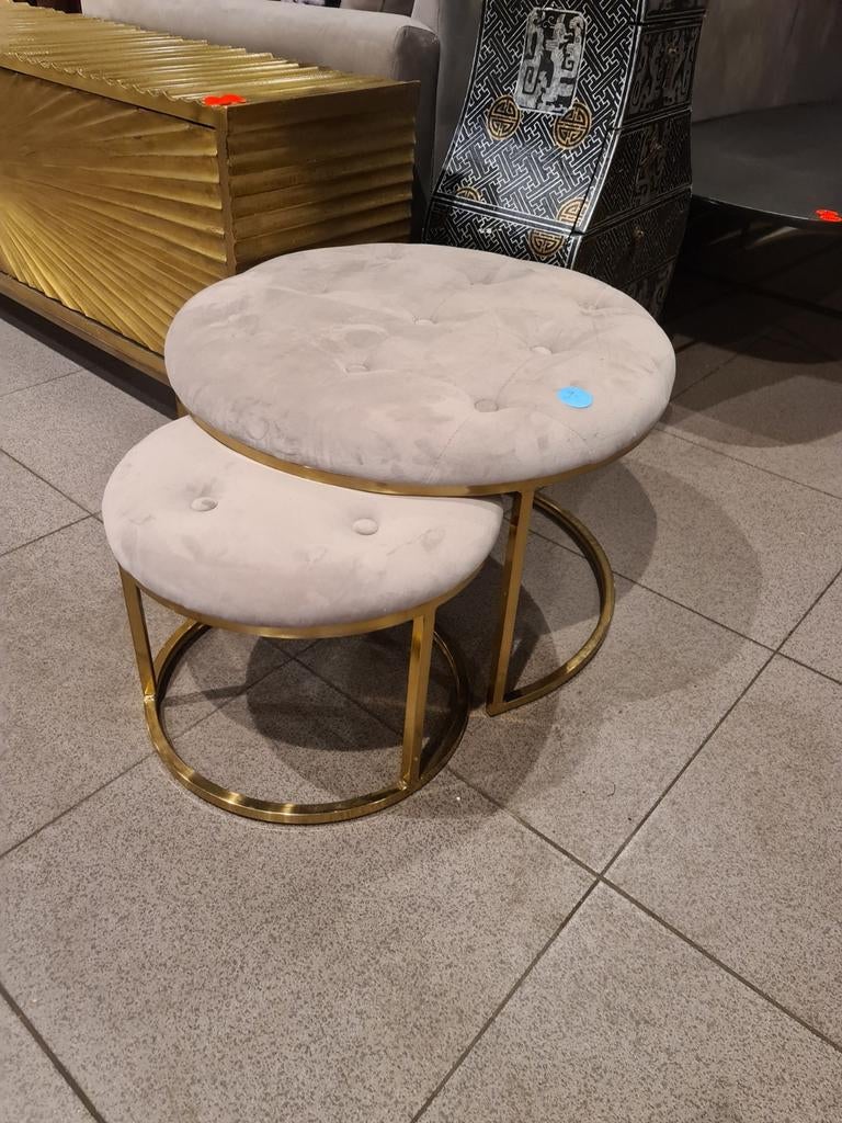 Nieuwe set salontafels Douglas stijl grijs taupe velvet €75, Ophalen, Nieuw, ., Grijs