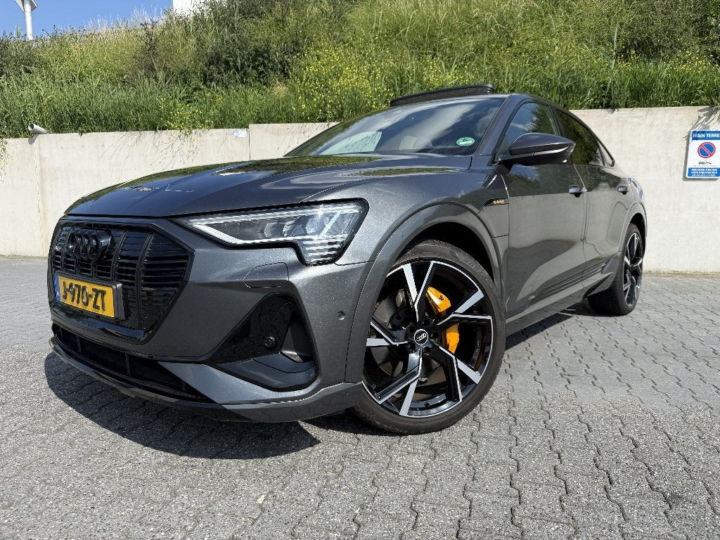 Audi E-tron Sportback 55 Quattro 3x S-Line 95kWh RS STOELEN, Auto's, Audi, Automaat, 131 €/maand, Origineel Nederlands, Elektrisch