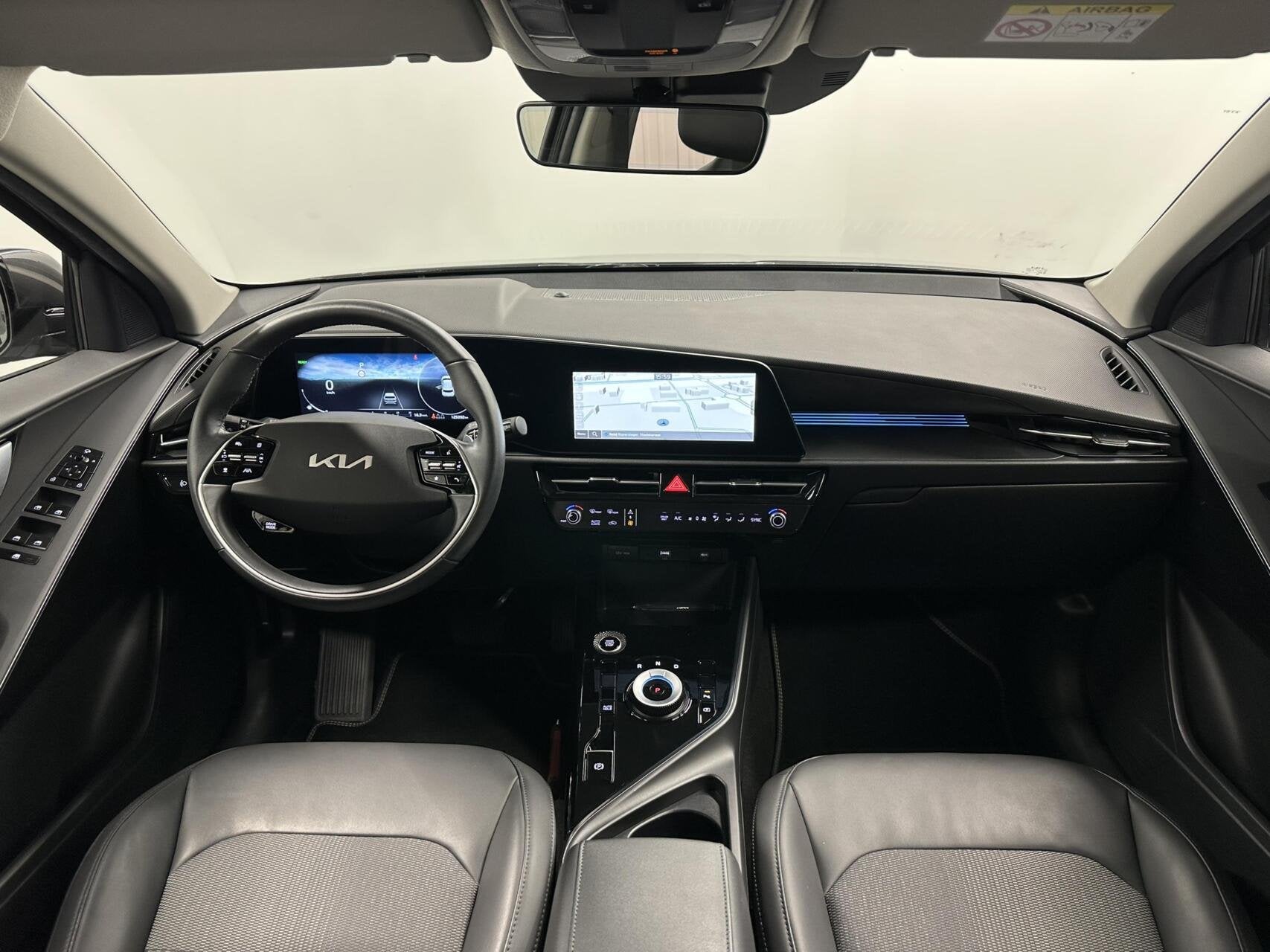 Kia Niro 1.6 GDi Hybrid ExecutiveLine CAMERA NAVI ECC ADAPTI, 1374 kg, Gebruikt, Met garantie (alle), Leder en Stof