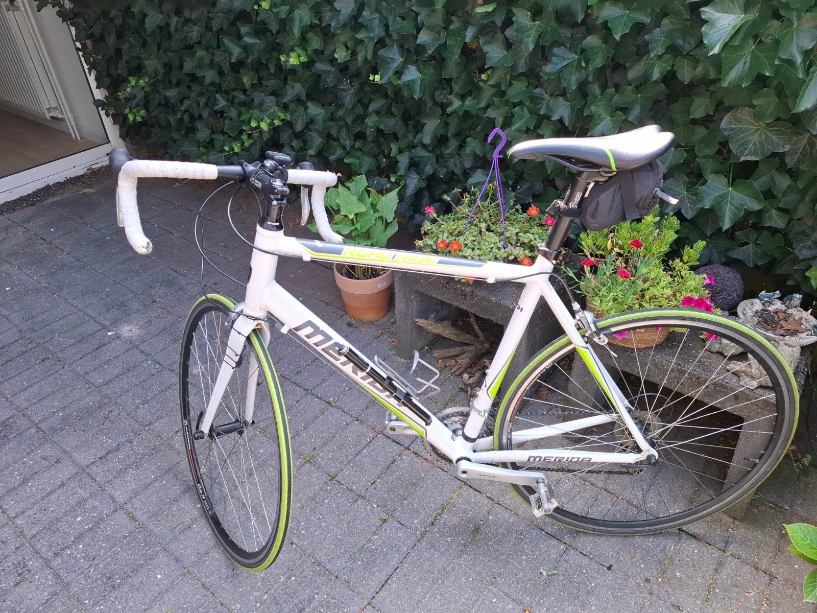 Merida Road Racefiets - Wit/Groen, Goede Staat, Fietsen en Brommers, 28 inch, Velgrem, Aluminium, Zo goed als nieuw