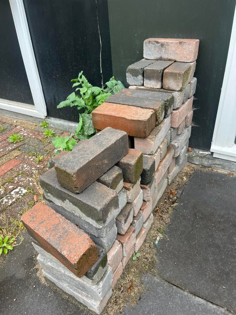 Klinkers stenen gratis af te halen, Ophalen, Zo goed als nieuw, Beton, Klinkers