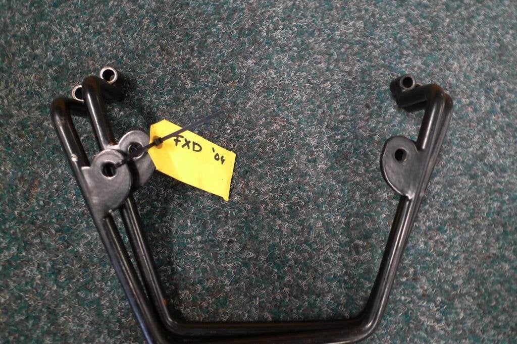 Beugel tasafhouders harley fxd evo/tc loc.2, Ophalen, Gebruikt