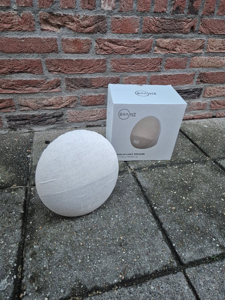 Brainz Wake Up Light Wekkerlamp, Ophalen, Zo goed als nieuw, Digitaal, Beige