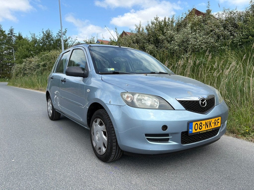 Mazda 2 Mazda 2 1.4 Exclusive | Automaat | 2003 | 114.480KM, Zwart, 4 cilinders, Blauw, Origineel Nederlands