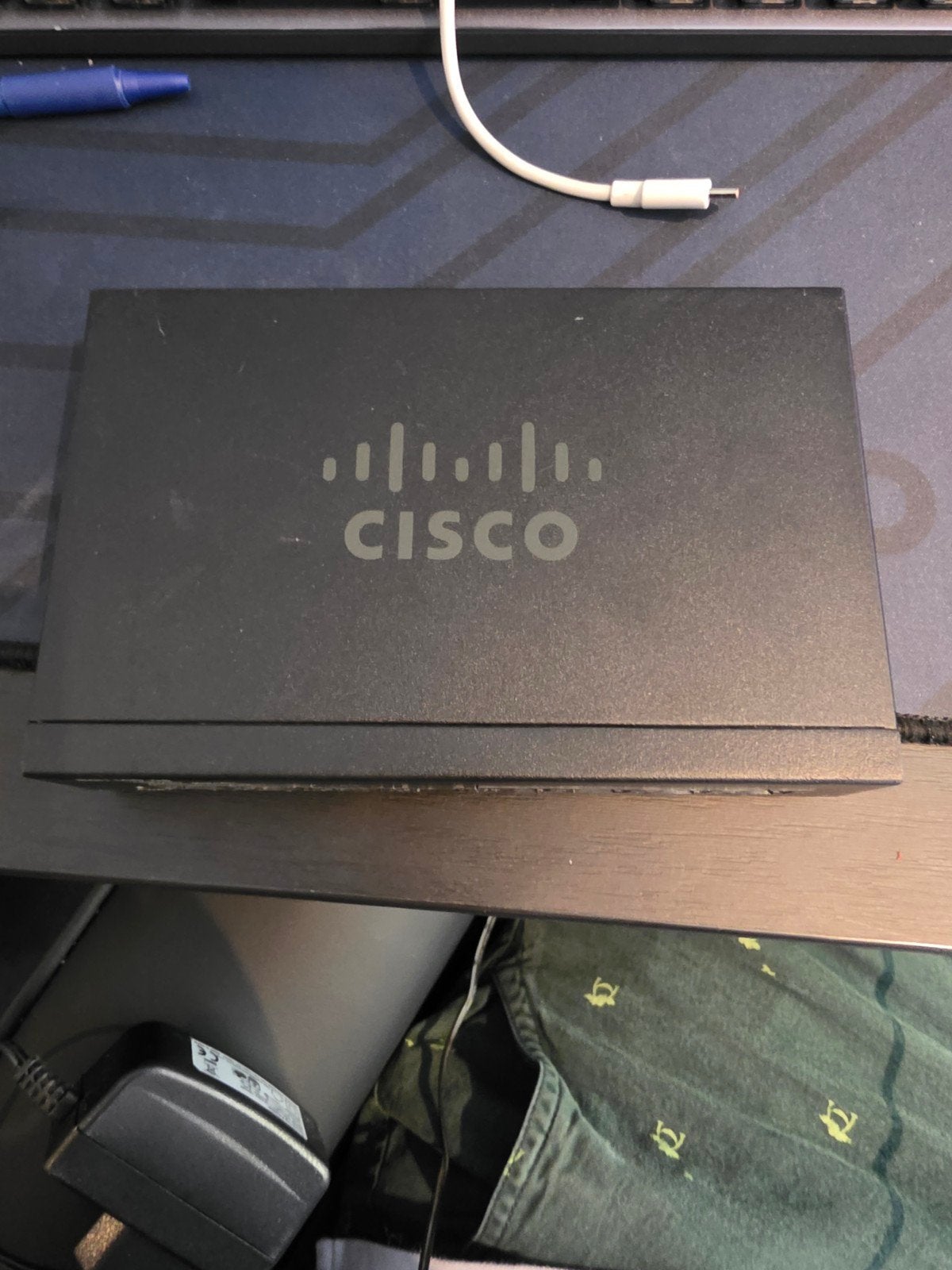 Cisco SG110D-08 8-poorts Gigabit Desktop Switch, Ophalen of Verzenden, Gebruikt