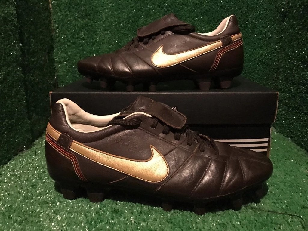 nike tiempo R10 Ronaldinho TOTAL 90 Football shoes 8 maat 41, Gebruikt, Maat XS of kleiner, Schoenen, Ophalen of Verzenden