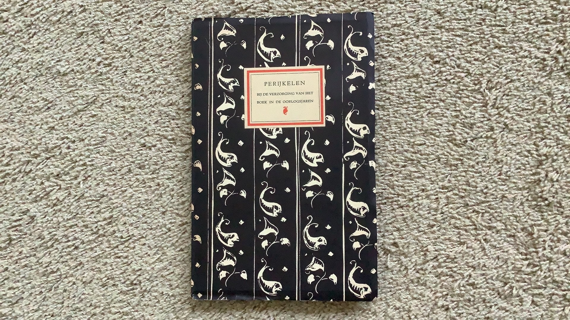 Perikelen bij de verzorging van het boek in de oorlogsjaren, Tweede Wereldoorlog, Ophalen of Verzenden, Zo goed als nieuw, Overige onderwerpen
