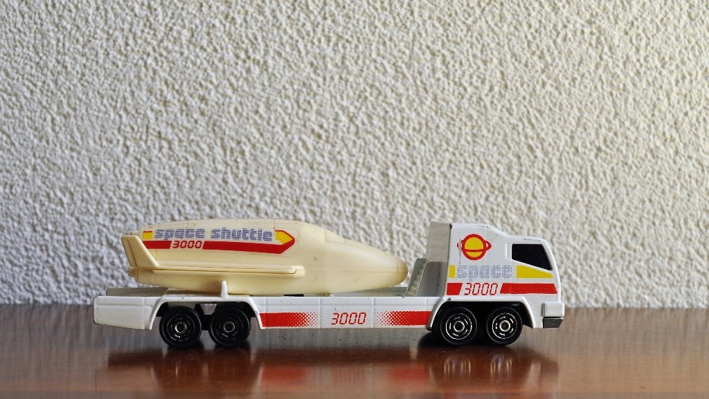 Majorette Space Shuttle 3000 Transporter, Ophalen of Verzenden, Gebruikt, Auto
