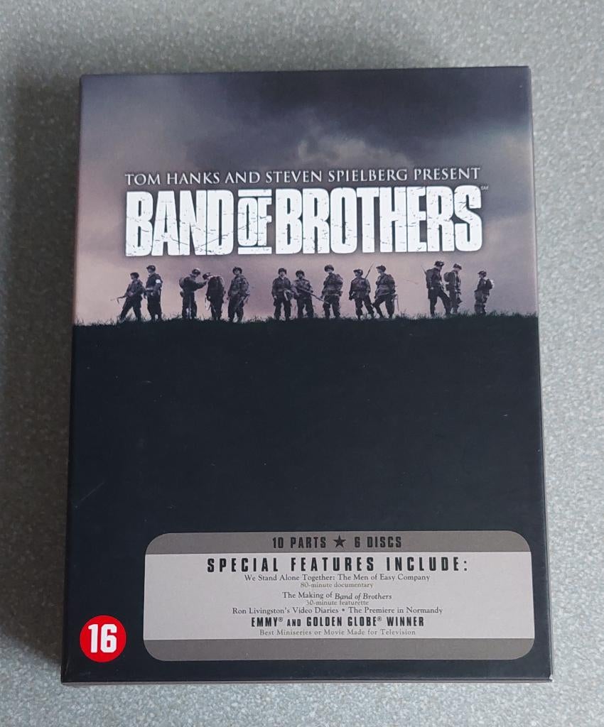 Dvd band of brothers box van 6 dvd s en 1 cd, Vanaf 12 jaar, Ophalen of Verzenden, Zo goed als nieuw, Oorlog