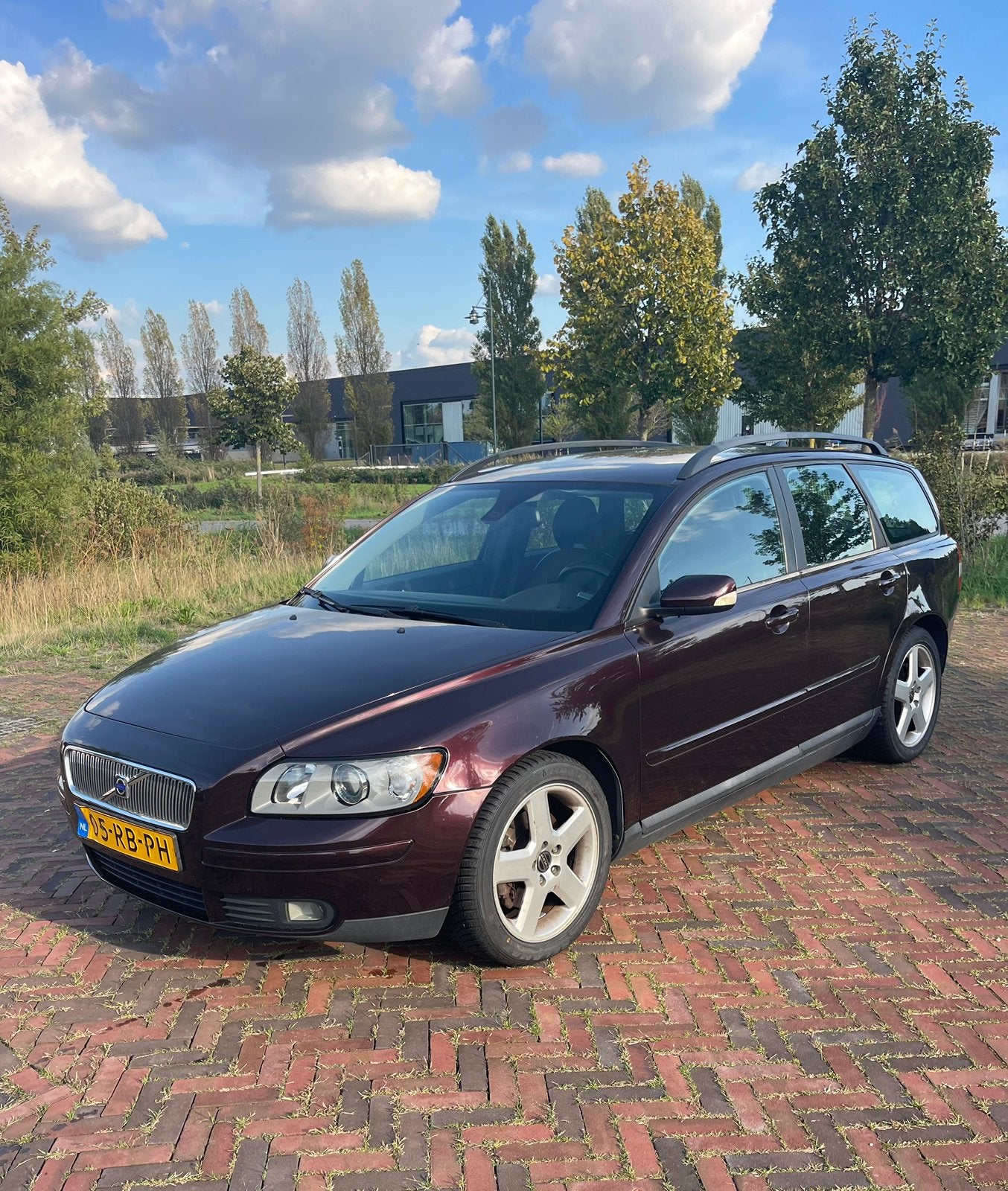 Volvo V50 2.4 140PK 2005, Zwart, Overige kleuren, 700 kg, Particulier