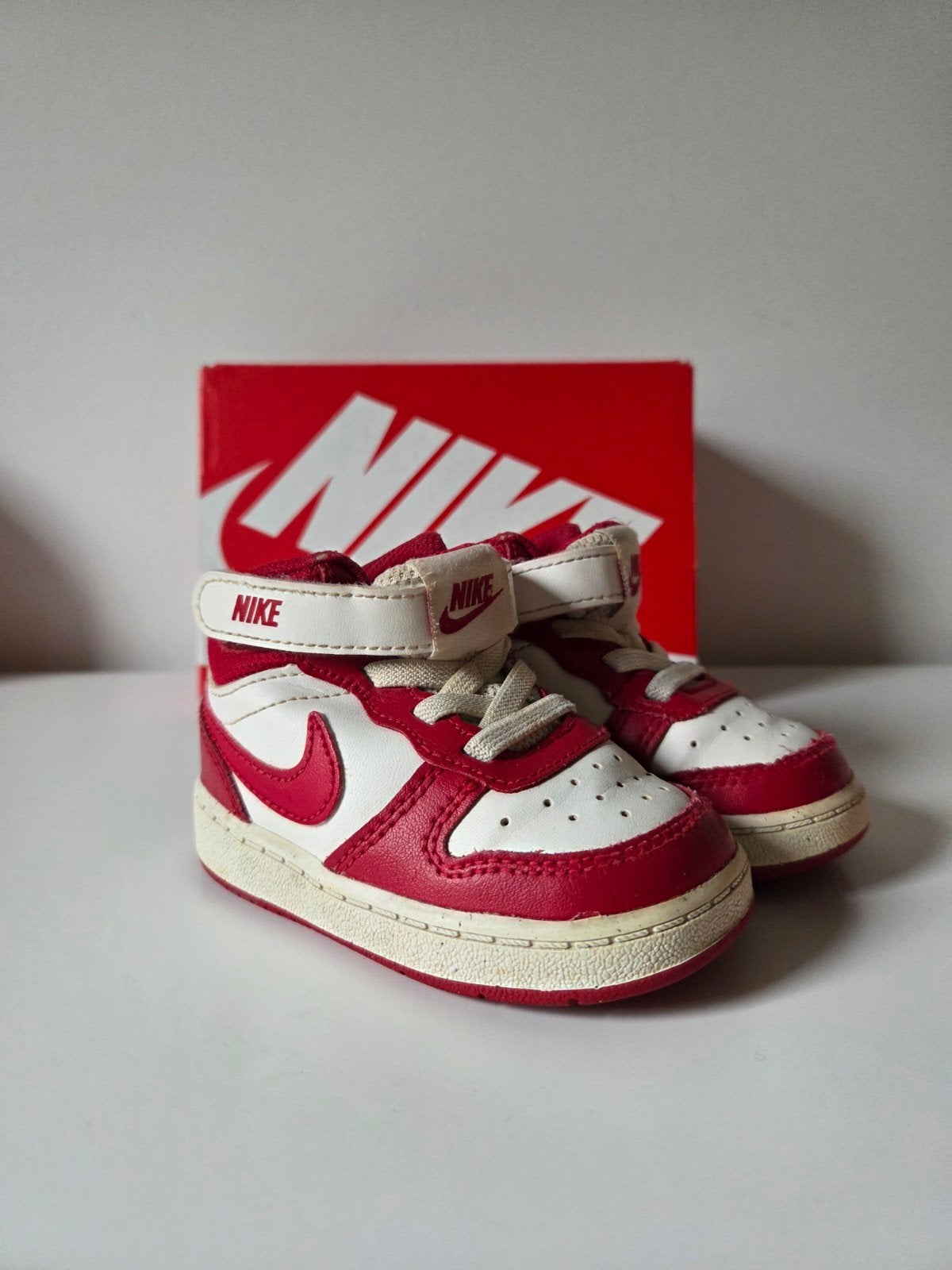 Nike schoenen in diverse maten en kleuren, Ophalen of Verzenden, Jongen of Meisje, Schoenen