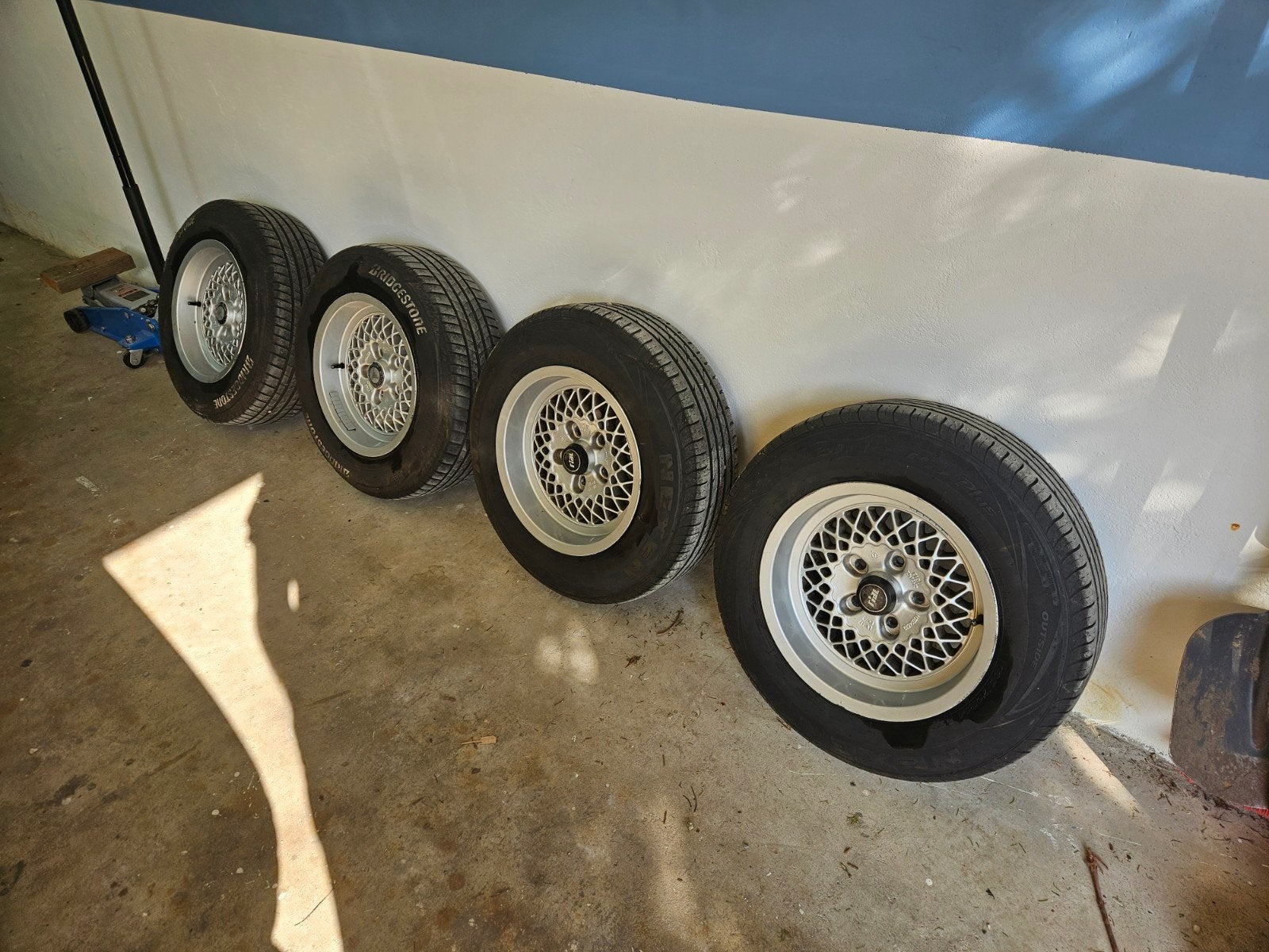 Rial velgen met banden voor Mercedes W123 5x112, Ophalen, Gebruikt