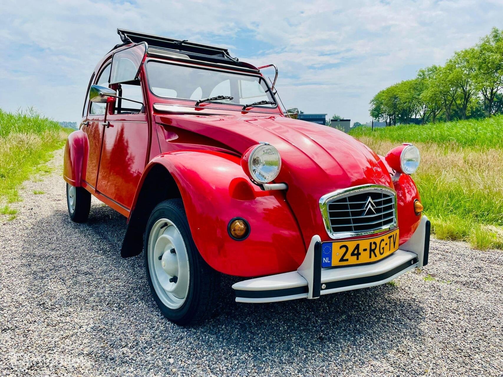 2CV6 Spécial rouge vallelunga 08-1990 86.360, Auto's, Voorwielaandrijving, 2CV, Cabriolet, 29 pk