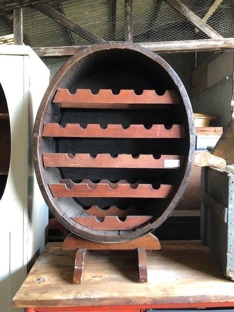 Oud houten wijnvat Wijnrek, rond - Brocante & Curiosa, Huis en Inrichting, Woonaccessoires | Wijnrekken, Gebruikt, 15 tot 25 flessen