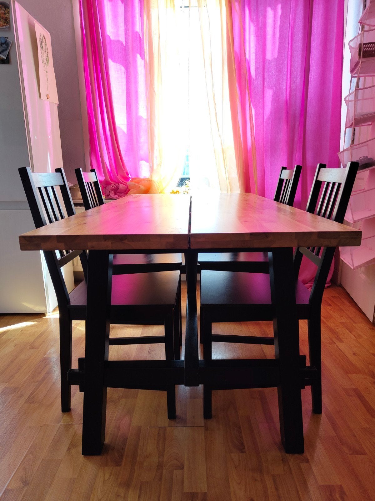 IKEA SKOGSTA eettafel met 4 STEFAN stoelen Zwart/Hout, Ophalen, Gebruikt, 50 tot 100 cm, 150 tot 200 cm