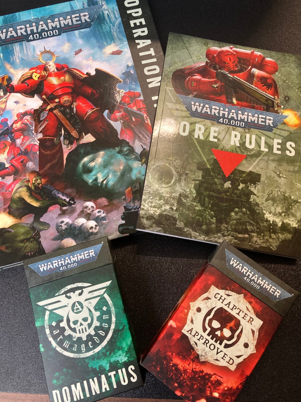 11th edition rules + card apck, Ophalen of Verzenden, Nieuw, Warhammer 40000, Boek of Catalogus