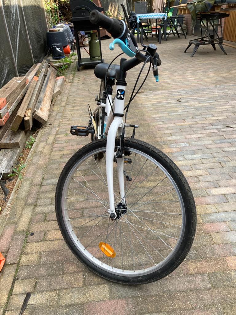 B-twin kinderfiets (24inch), Ophalen, Gebruikt, 20 inch of meer