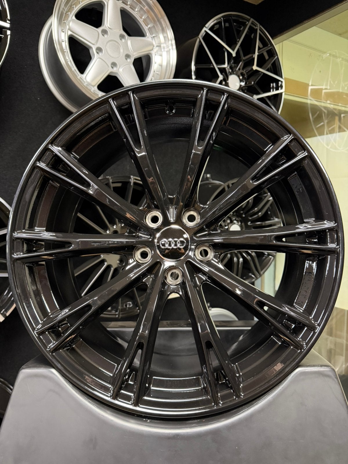19 inch velgen voor Audi ABT look 5x112 A3 A4 A6 Q2 Q3 RS3 V