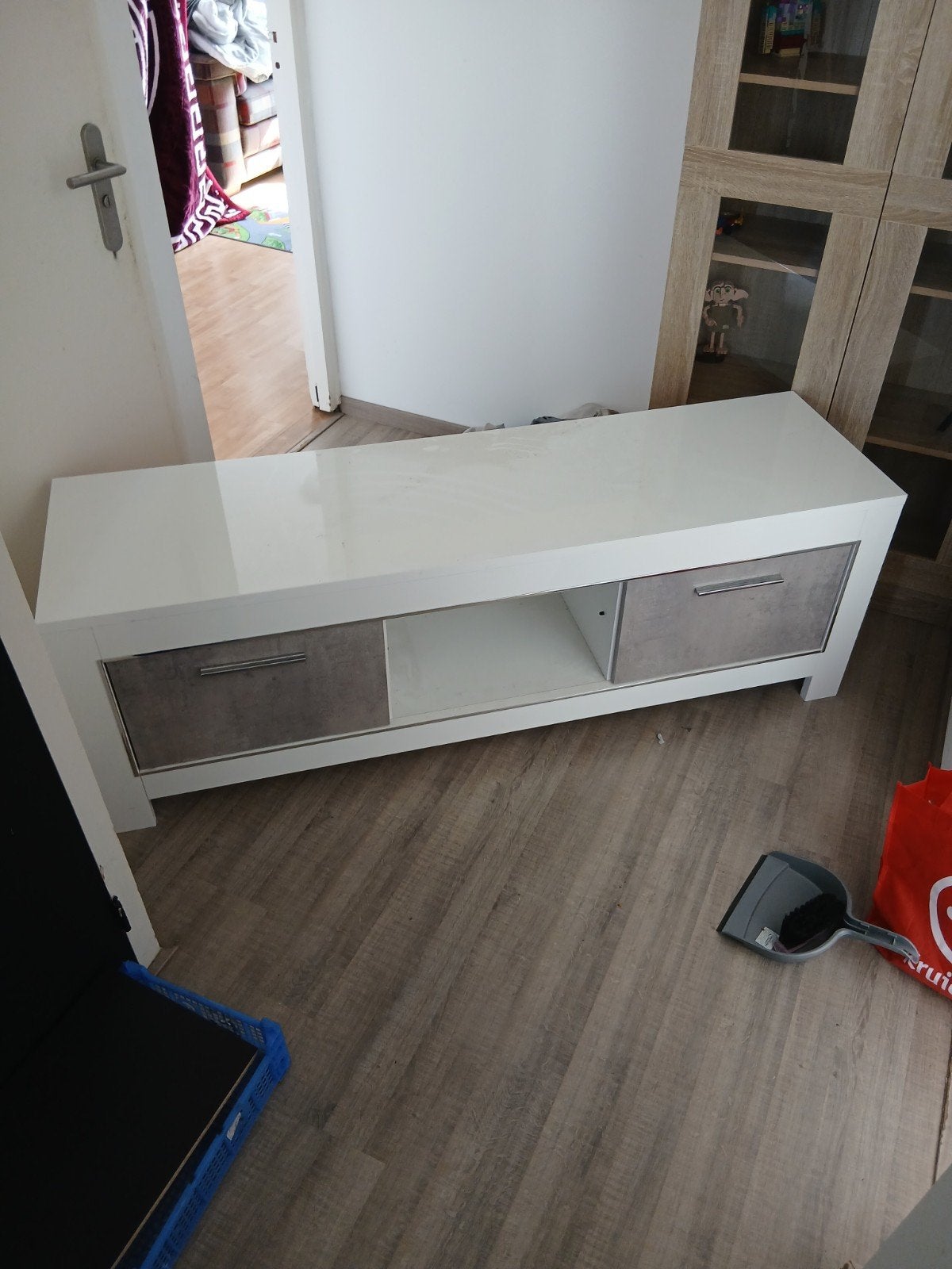Moderne TV-meubel wit met lades, Huis en Inrichting, Ophalen, Overige materialen, 100 tot 150 cm, Zo goed als nieuw