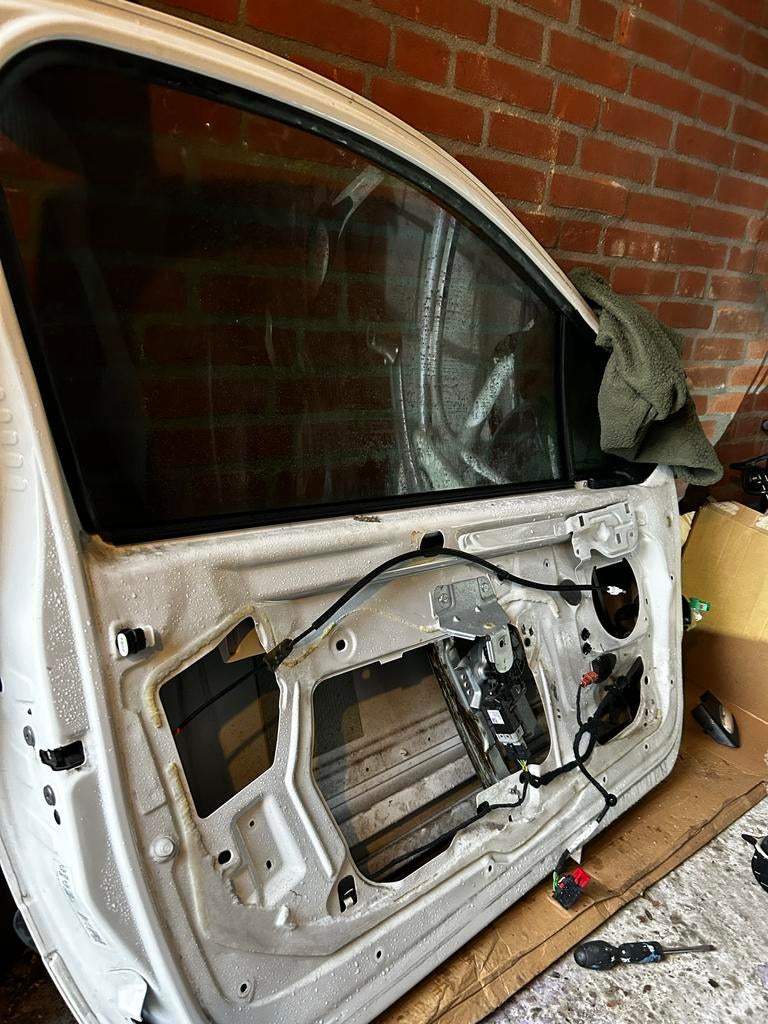 Peugeot 207 Deur Rechts Wit - in goede staat, Ophalen, Gebruikt, Deur, Rechts