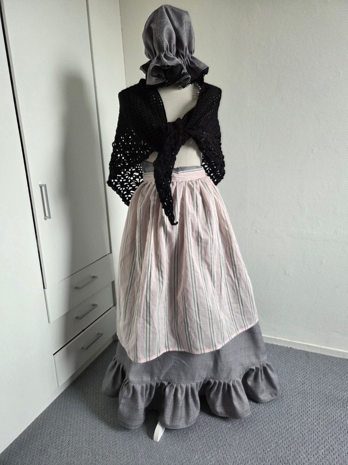 themafeest-charles dickens-marktvrouw-grootmoeder+/-mt42/44, Maat 42/44 (L), Nieuw, Ophalen of Verzenden, Kleding