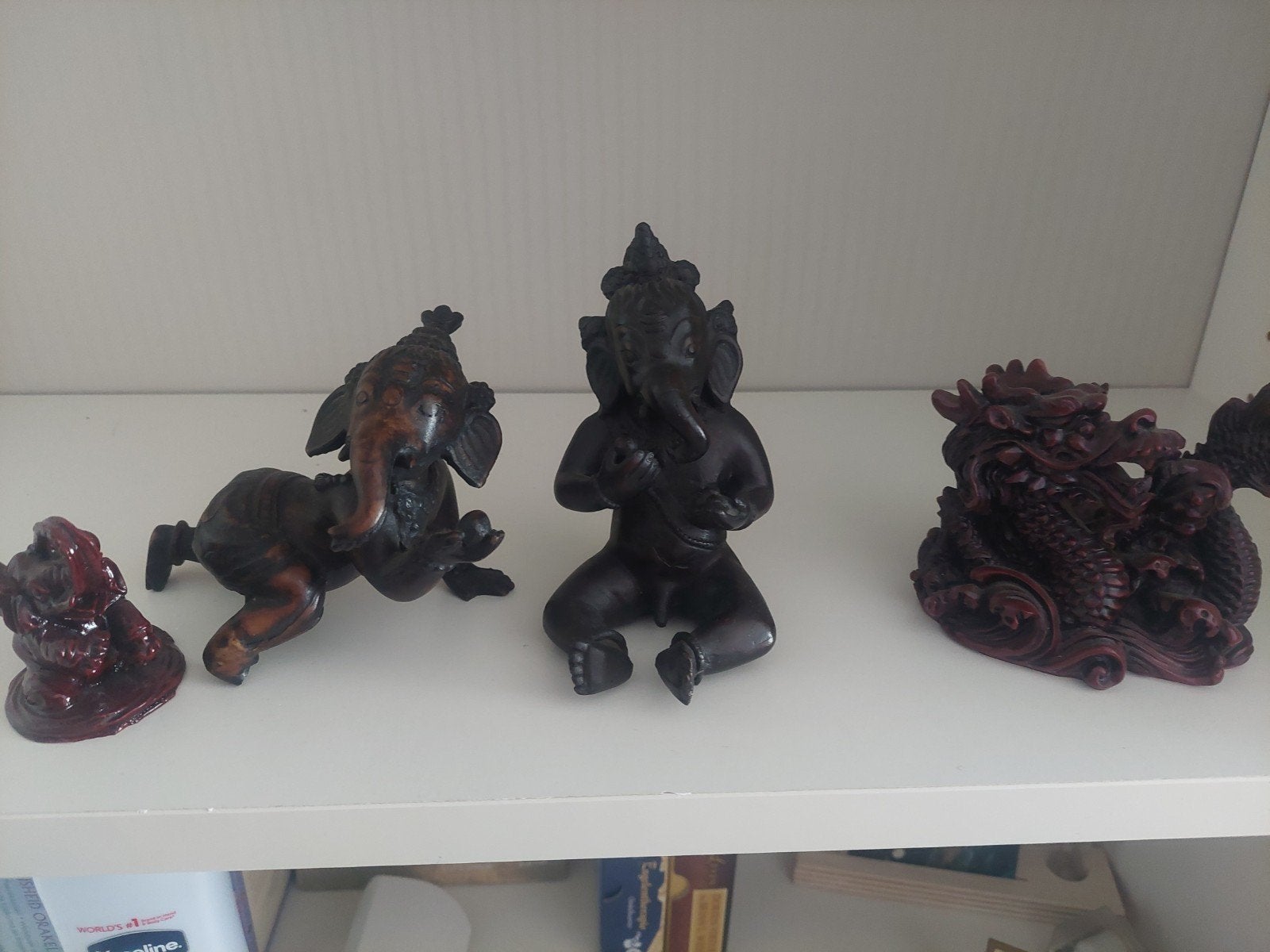 Set van Aziatische beelden: Ganesha en draak, Antiek en Kunst, Ophalen, Kunststof, Handgemaakt, Beeld