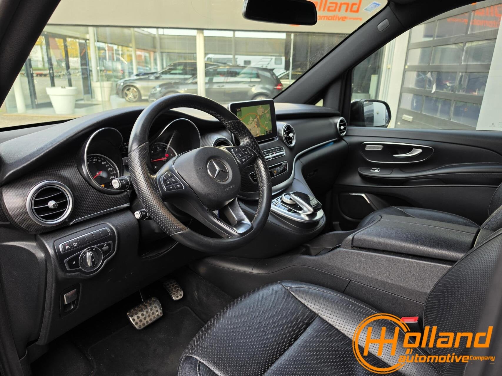 Mercedes V-klasse 250d XL Avantg. Edition|AMG|DC|Burmester|v, Auto's, Automaat, Gebruikt, Met garantie (alle), Zwart